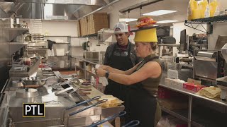 Heather makes a Primanti sandwich in the Primanti Bros kitchen [upl. by Pesvoh]