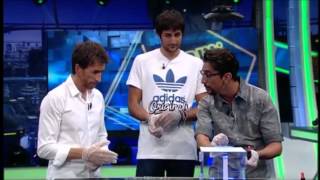 El globo de fuego  El Hormiguero 30 100912 [upl. by Fortin]