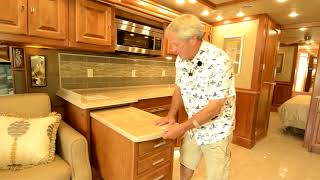 The RV Corral 2018 Tiffin Phaeton 40QBH STOCK NA997 [upl. by Daryn]