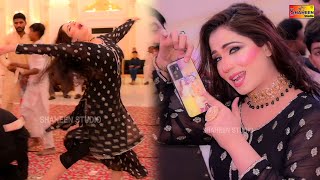 Yaar Chahiday  Mehak Malik Dance Performance Shaheen Studio [upl. by Bekah]