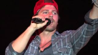 Kip Moore  Somethin Bout A Truck  Washington County Fair [upl. by Llertak82]