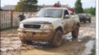 real mudding trucks [upl. by Veedis]