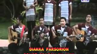 MOLO HU INGOT  Marsada Band with Lyrics [upl. by Anwahsal]