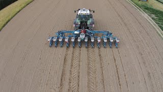 Alexander Remund Farmwork Monosem eigenbau 12Reihen 5075 [upl. by Merriman]