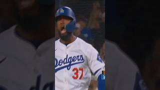 Dodgers Teoscar Hernandez clutch vs Giants dodgershighlights dodgersbaseball teoscarhernandez [upl. by Jolanta745]