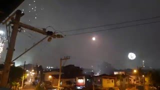 Full HD Non Stop New Year Fireworks Quezon City View Philippines Goodbye 2015 Hello 2016 [upl. by Eelana]