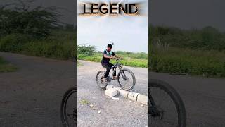 DIVIDER KE UPAR CYCLE STUNT NOOBPROLEGEND😱🕊shorts cyclestunt trending viralvideo popular [upl. by Enilatan983]