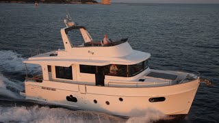 Траулерная яхта Beneteau Swift Trawler 50 от Боатмаркет [upl. by Giesecke]