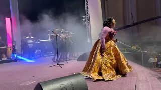 Piesie Esther  quotWaye Me Yie Concertquot live in London Full performance [upl. by Finnigan]