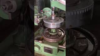 GEAR HOBBING PROCESS [upl. by Melesa]