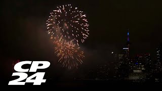 Toronto welcomes 2023 with fireworks [upl. by Zamir]