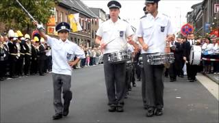 jüngster Tambourmajor Luca Schöler 9 Jahre  Tambourkorps SchwalmtalAmern Parade in GrefrathOedt [upl. by Onilatac]