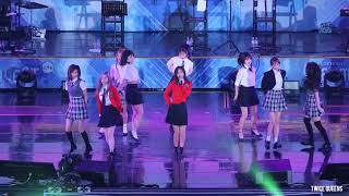 TWICE quotWHAT IS LOVEquot Lotte Family Concert 2018 230618 [upl. by Ojahtnamas]