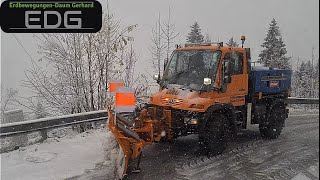 ❄️Snow clearing 🌨️ Winter service  Finally Snow  Unimog U400 winterdienst viral winter [upl. by Erdna]