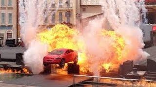 Disneyland Paris  Walt Disney Studios Moteurs Action  Stunt Show Spectacular Cars [upl. by Acirahs]