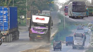 Gasruk Efek Jalan Berlubang ‼️Bus PT Rapi Nyaris Laga Kambing [upl. by Genet]