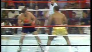 Boxing  1981  10 Rnd Heavywwightt Bout  Gerrie Coetzee VS Renaldo Snipes imasportsphile com [upl. by Laurance]