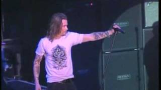 Alter Bridge Live in London 20051115  Find The Real [upl. by Sirotek734]