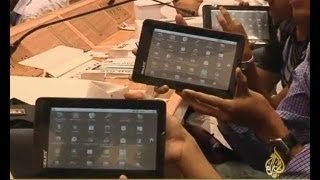 ارخص جهاز لوحي في العالم من الهند android Tablet pc for 35 indian made [upl. by Reo232]