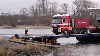 Liebherr LTR 1100 und Schwertransport der Schiffe vom Ponton boot 2019 [upl. by Gilus342]