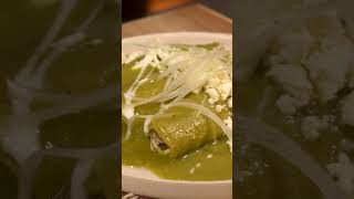 ¡Enchiladas verdes [upl. by Llerrit118]