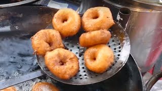 ANDHRA GARELU  TRADITIONAL BREAKFAST RECIPE IN INDIA  Vada Recipe  How to Make Medu Vada [upl. by Obie]