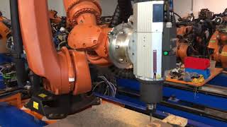 Milling robot Kuka kr120 R3500 Krc4 with Hsd spindle [upl. by Deming]