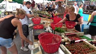 Sur le Marché de Guillestre dans les Hautes Alpes [upl. by Edasalof]