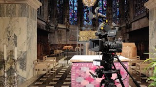 Live aus dem Aachener Dom Pontifikalamt am Hochfest der Erscheinung des Herrn 6 Januar 10 Uhr [upl. by Ybok231]