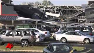 Lowes store manager Mike Hollowell saves customers and employees from Tornado [upl. by Peonir]