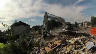 Démolition dune maison affectée par la pyrrhotite à TroisRivières en timelapse [upl. by Yelkao]