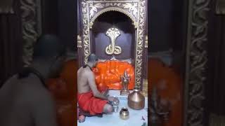 Abhishek Darshan of Shree Ganesha  Shri Mahasadhu Morya Gosavi Sanjivan Samadhi Mandi [upl. by Arikat]