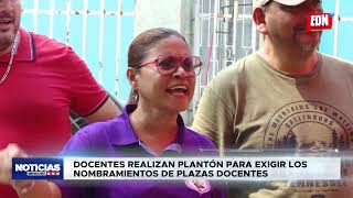 Docentes realizan plantón para exigir los nombramientos de plazas docentes  EDNTV [upl. by Nekcarb]