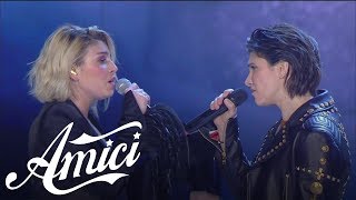 Amici 16  Duetto di Elisa e Emma  Lanima vola [upl. by Annayak]