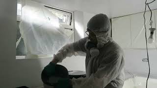 Erbauer EPS800 How to mix and thin down emulsion paint for paint sprayer PART 1 [upl. by Arikehs]