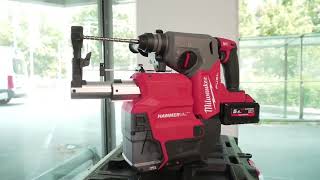 Milwaukee M18FDDEXL0 Dust Extractor from Power Tools UK [upl. by Gusty749]