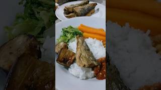 bandeng presto shortvideo cooking masakanrumahansederhana jangkauanluas [upl. by Odnomra335]