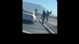 South AfricaGone Viral  SAPS Shoot out vehicles tires Police chase  Cape Town Montague Gardens [upl. by Nylknarf878]