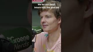 We lieten onze GenZ stagiaire de podcast editen [upl. by Nonnad]