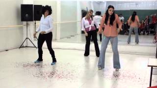 Coreografia Stayin Alive Bee Gees  Tema Saturday Night Fever [upl. by Eliza]