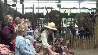 welkom in de jungle show in ouwehand trailer [upl. by Faustina]