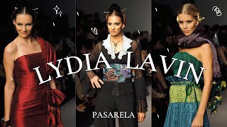 Pasarela de LYDIA LAVIN [upl. by Retsev]