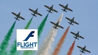 Frecce Tricolori Pattuglia Acrobatica Nazionale PAN 313 Gruppo Addestramento Acrobatico [upl. by Oinafipe]