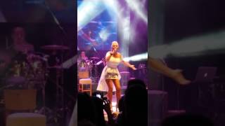 Lepa Brena Cik pogodi Live 08072017 [upl. by Violante]