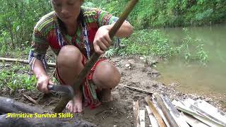 Full video Primitive life catch fish top video fishing survival in the forest [upl. by Cleave262]