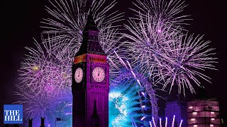 WATCH Drone Display Lights Up London In A New Years Fireworks Show [upl. by Arteid]