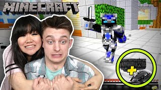 COUPLES MINECRAFT KEYBOARD AND MOUSE CHALLENGE  Minecraft Murder Mystery  MicroGuardian [upl. by Marthena]