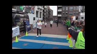 Vrieling Hardenberg Cityrun GLoop 750 meter 2013 [upl. by Enaujed359]