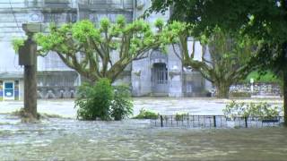 Reportage  Inondation du Sanctuaire de Lourdes  aprèsmidi du 18 juin 2013 [upl. by Eloise476]