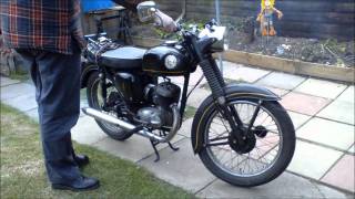 BSA Bantam Start and Ride B175 [upl. by Emmalynne400]